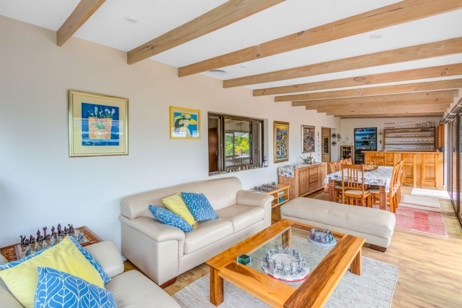 3 Bedroom Property for Sale in Brenton On Lake Western Cape